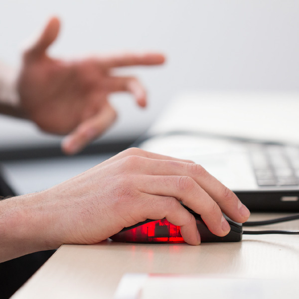 Zdalnie, ale razem. Jak osiągać cele w świecie pracy rozproszonej